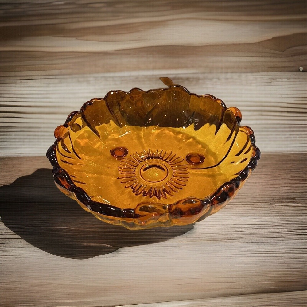 Vintage Colony Glass Footed Sunflower Serving‎ Bowl